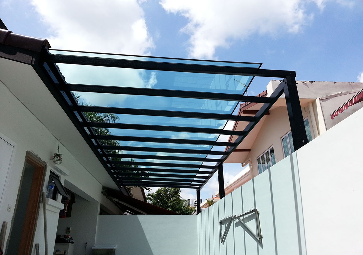 Dịch vụ thi công tấm lợp nhựa thông minh nhanh chóng, giá tốt
