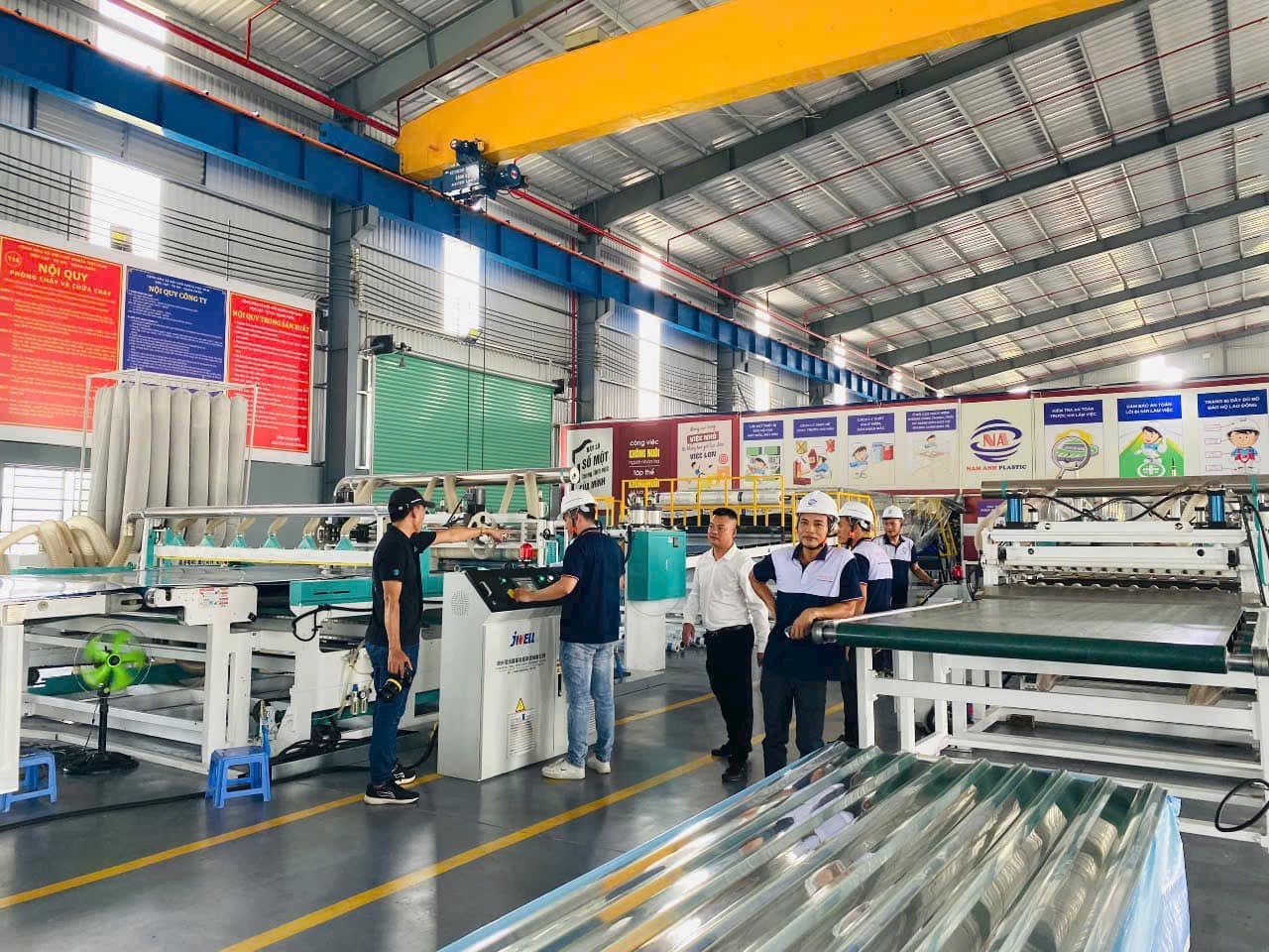 Tổng kho tấm nhựa Polycarbonate tại TPHCM