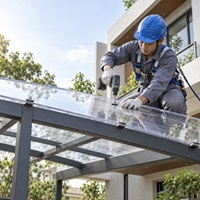 Thi công tấm nhựa polycarbonate
